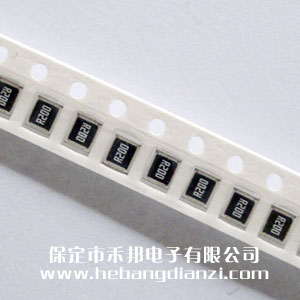 封装1210 0.1% 精密贴片(piàn)电(diàn)阻